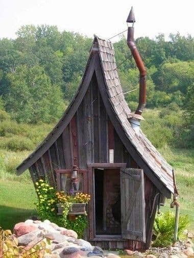 cabane petite maison de sorciere