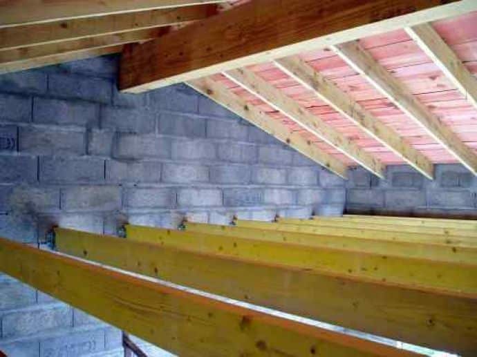 Comment réaliser un plancher en ossature bois - Plans.fr