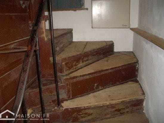escalier abimé