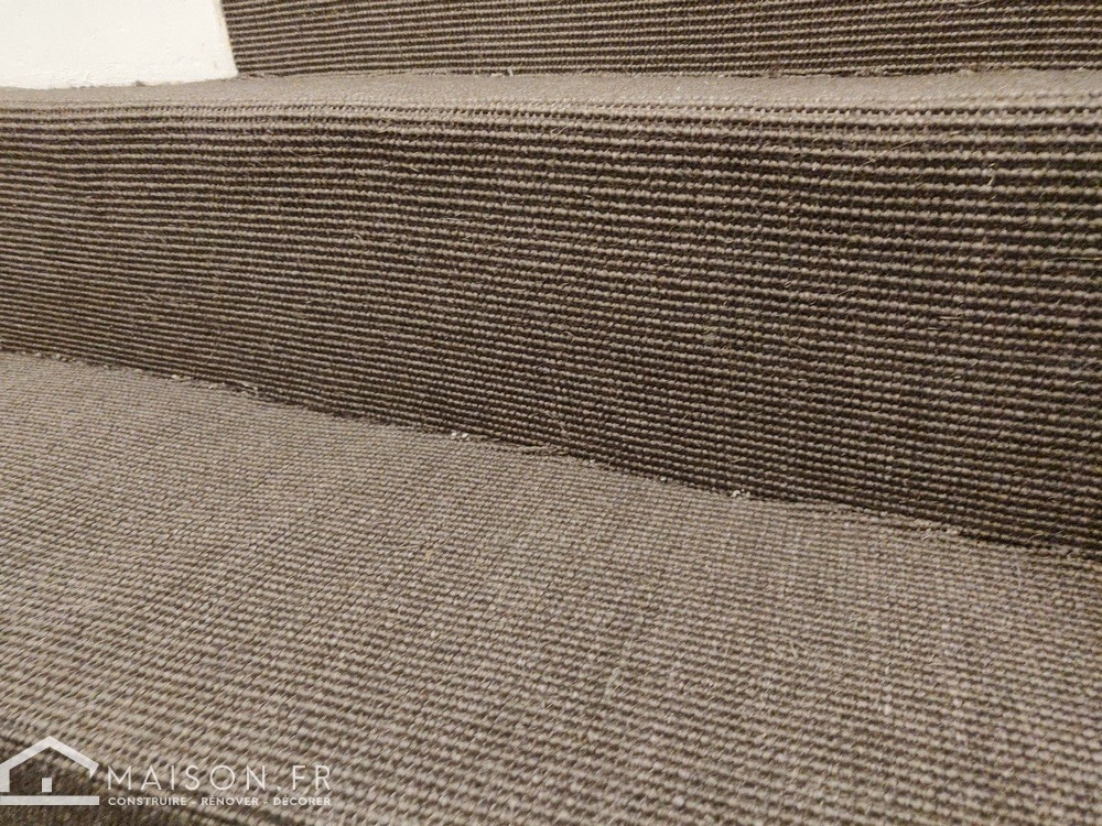 refaire un escalier en moquette 11