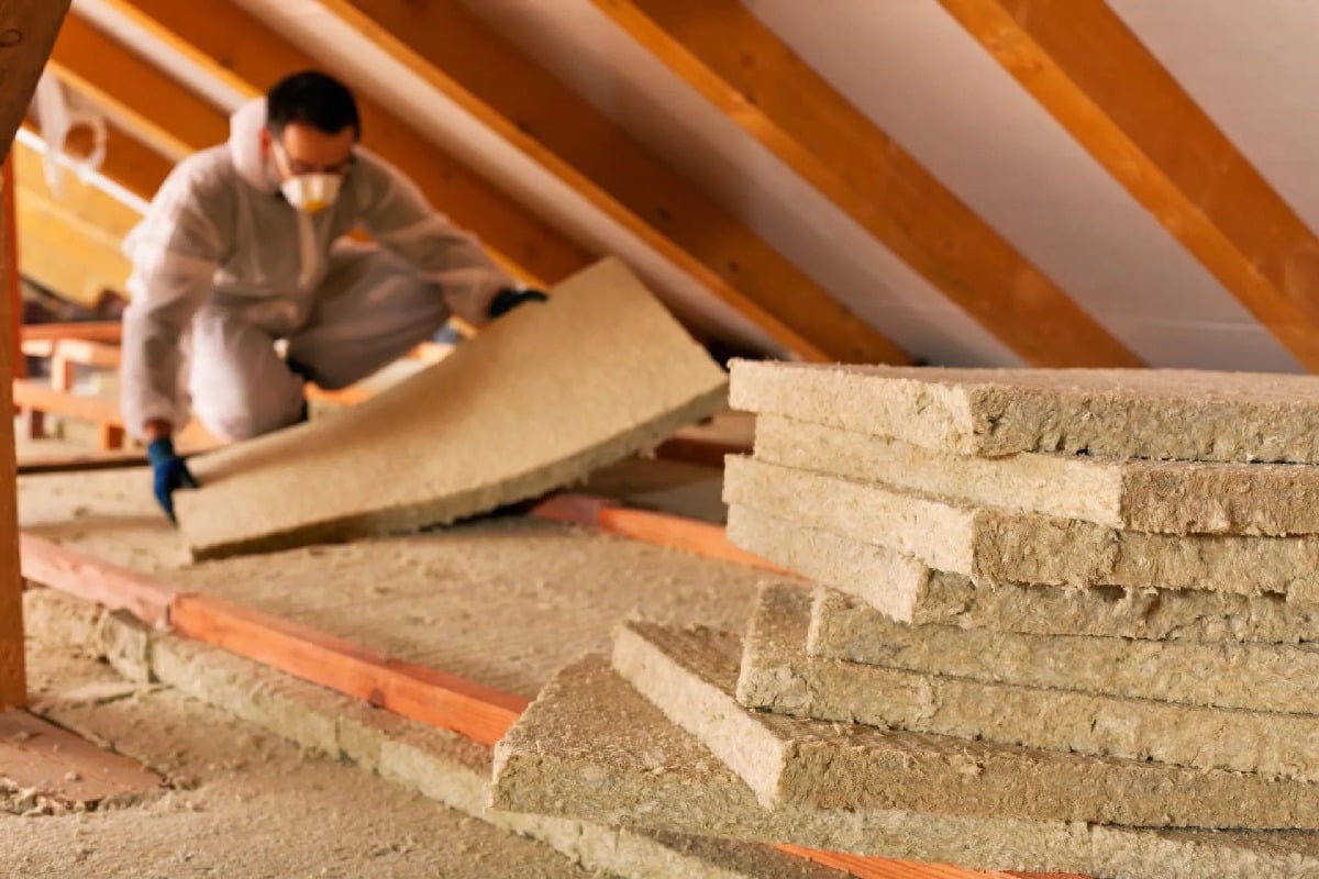 Laine de verre, laine de roche… Que choisir pour son isolation ? Plans.fr