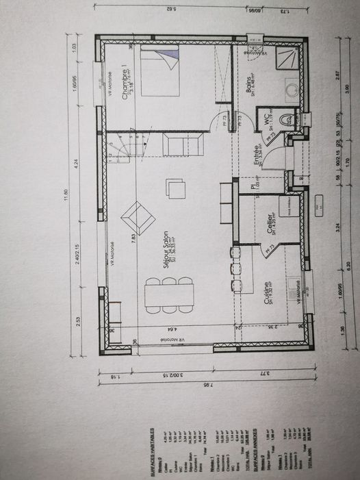 Bonjour,
Nous avons trouvé notre terrain et avons reçu une proposition de plan qui respecte les contraintes de l'exposition et dimensions  de la maison. Il s agit d'une maison à étage mais souhaitons 